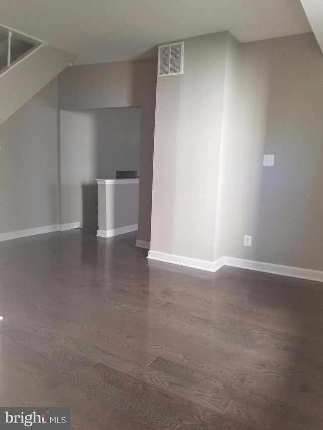 5423 Hunt Place NE, Washington, DC 20019 - photo 7