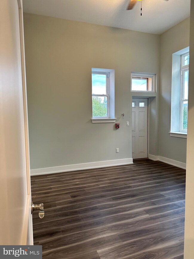 2651 Buckius St unit 9, Philadelphia, PA 19137 - photo 5