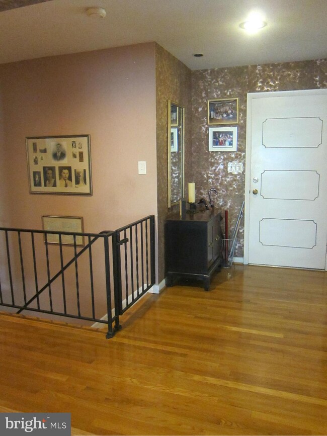 1803 Briggs Rd, Silver Spring, MD 20906 - photo 3