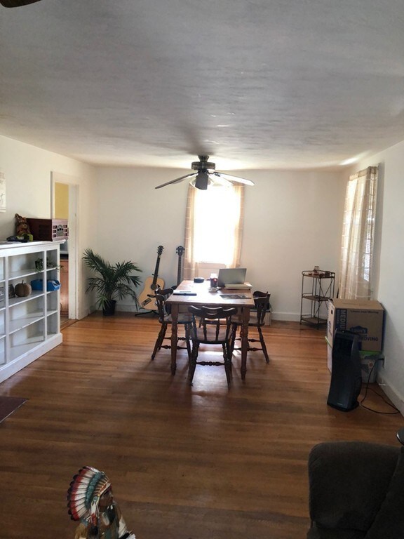 527 Burncoat St, Worcester, MA 01606 - photo 7