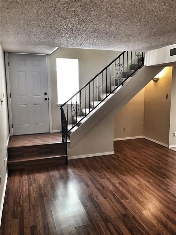 10624 Springwood Dr unit C, El Paso, TX 79935 - photo 3