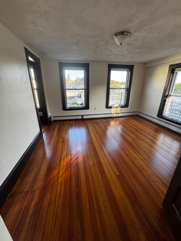 7 Sewall St unit 3, Marblehead, MA 01945 - photo 5