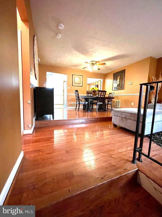 11519 Cosca Park Place, Clinton, MD 20735 - photo 5