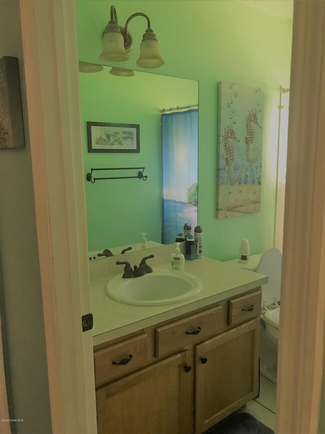 hall bath lee
