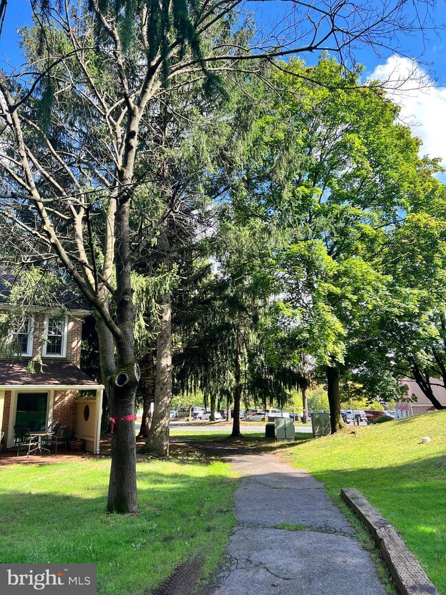 3F Olympic Dr, Reading, PA 19607 - photo 5