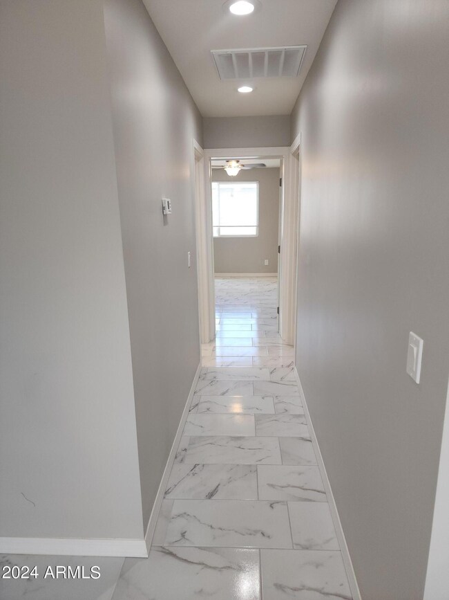 8838 N 2nd St unit 6, Phoenix, AZ 85020 - photo 7