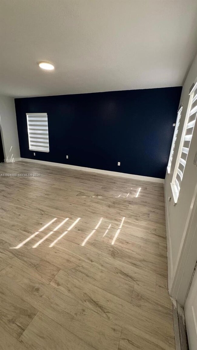 22175 Miami Ave unit 1, Miami, FL 33170 - photo 3