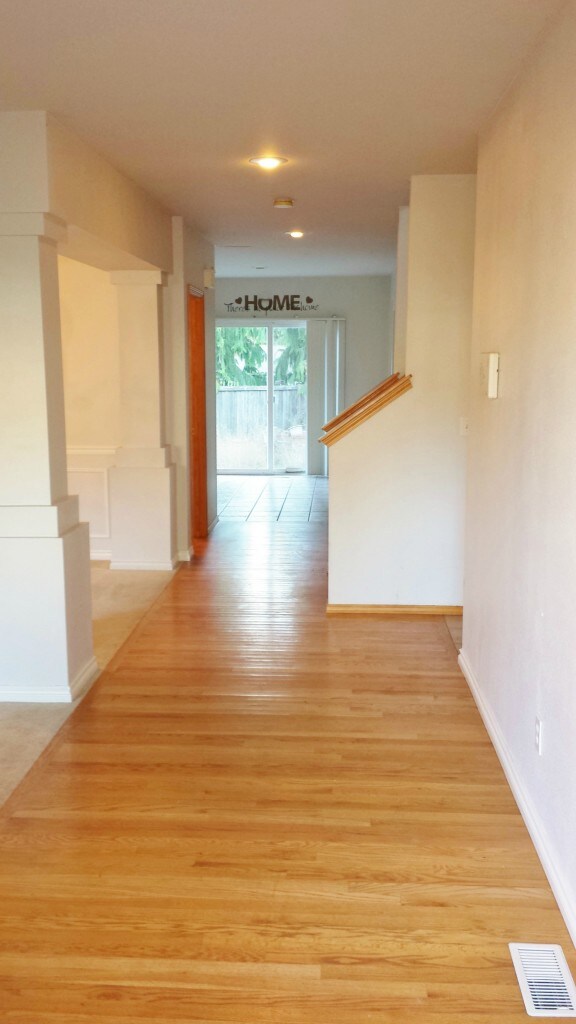 5704 154th Place SW, Edmonds, WA 98026 - photo 2