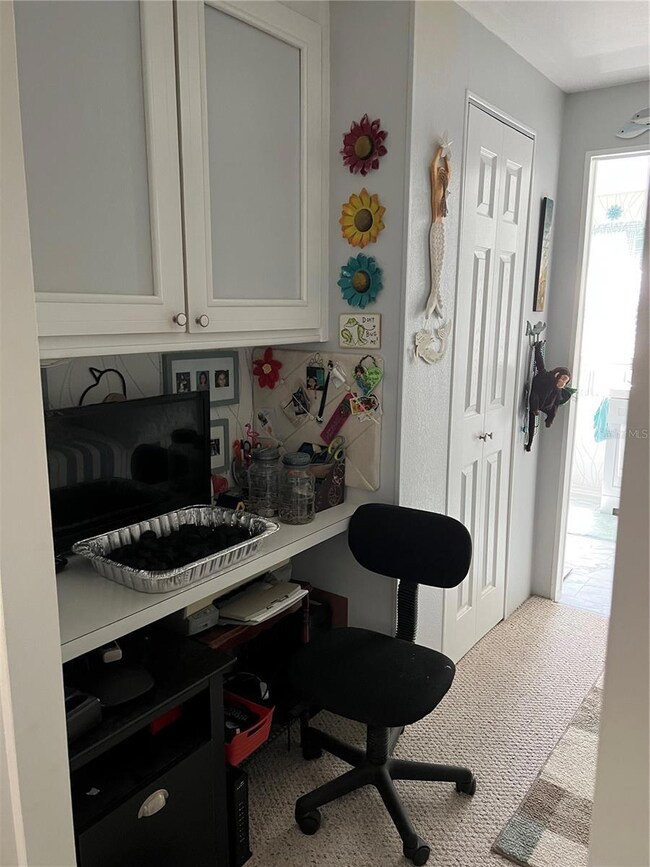 Office space in Guest Bedroom