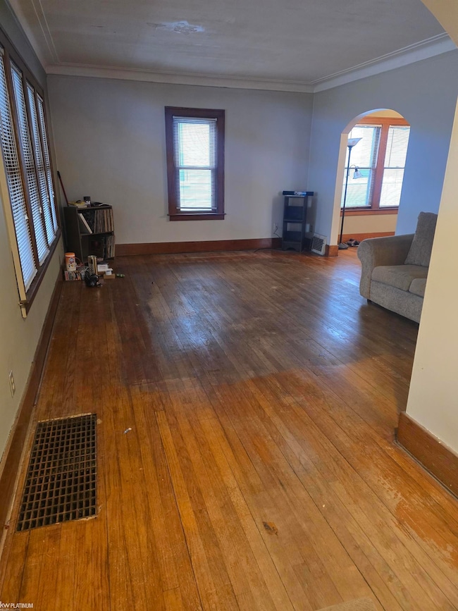 8071 Harding, Center Line, MI 48015 - photo 6