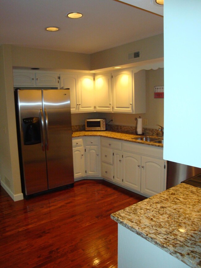 Kitchen 1