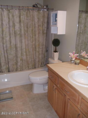 1311 Hillcrest Park Ct unit 5, Anchorage, AK 99515 - photo 6