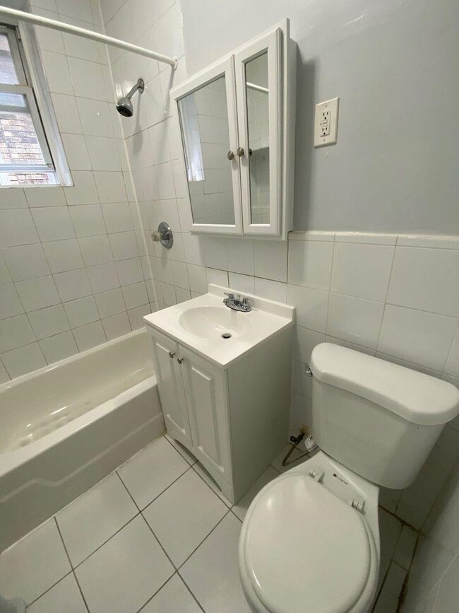 309-313 6th St unit D1, Union City, NJ 07087 - photo 4