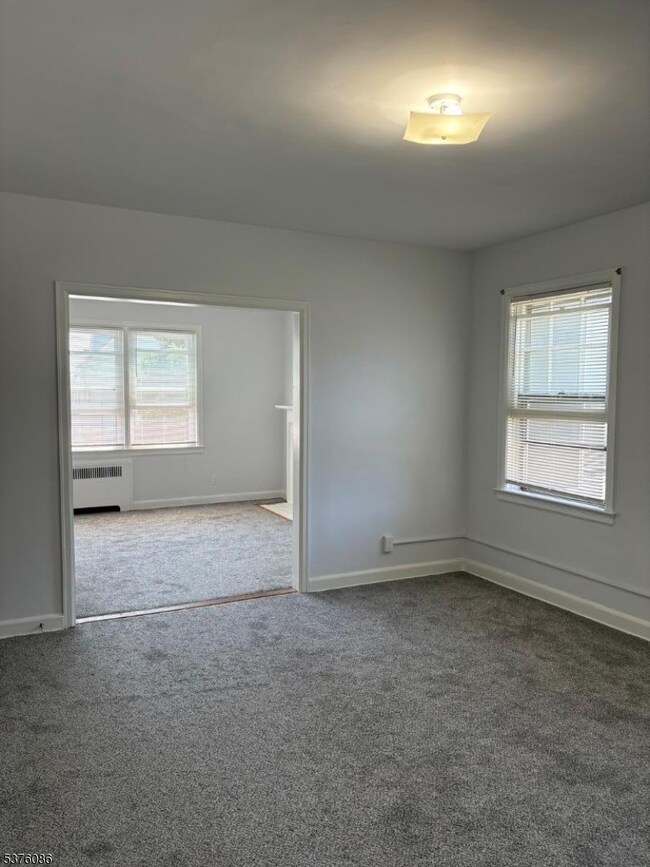 213 Baldwin Terrace unit 2, Orange, NJ 07050 - photo 5