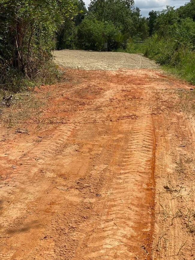 526 Marlin St unit B, Port Saint Joe, FL 32456 - photo 2