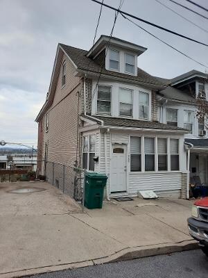 1405 E 8th St, Bethlehem, PA 18015 - photo 2