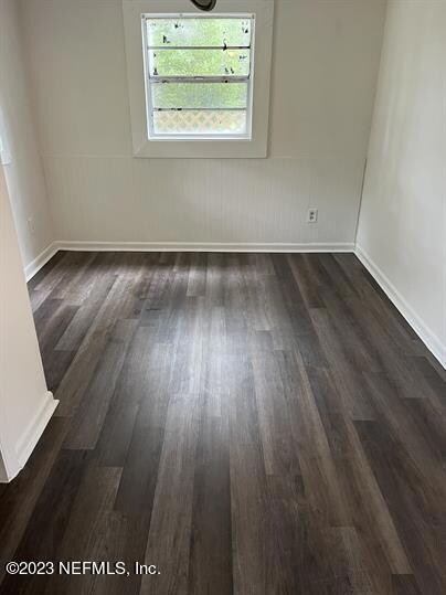 1386 Pullen Rd, Jacksonville, FL 32216 - photo 4