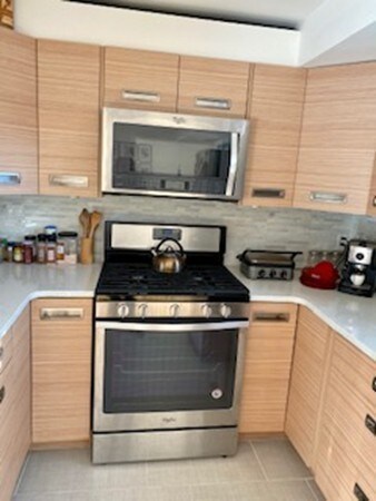 914 Edgell Rd, Framingham, MA 01701 - photo 7