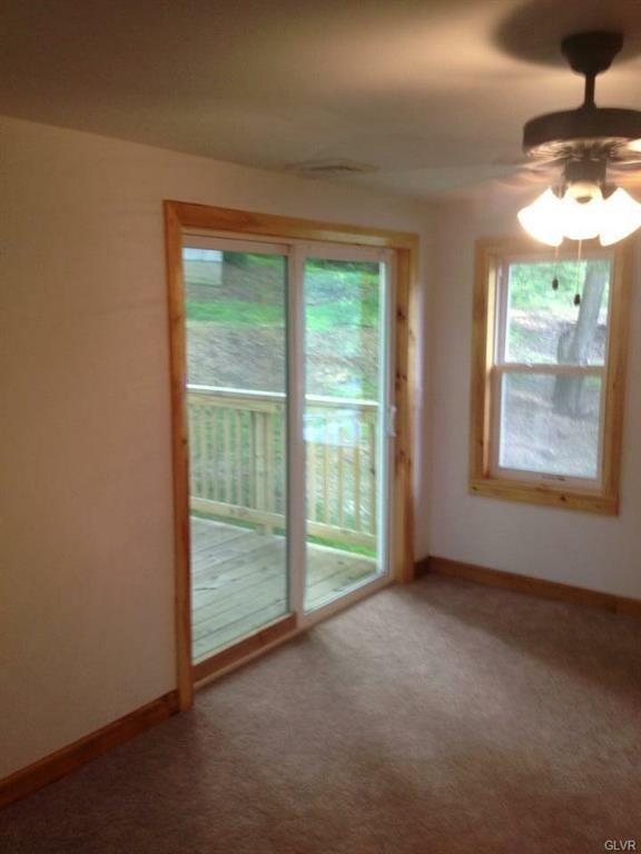 206 Riverview Dr, Walnutport, PA 18088 - photo 4