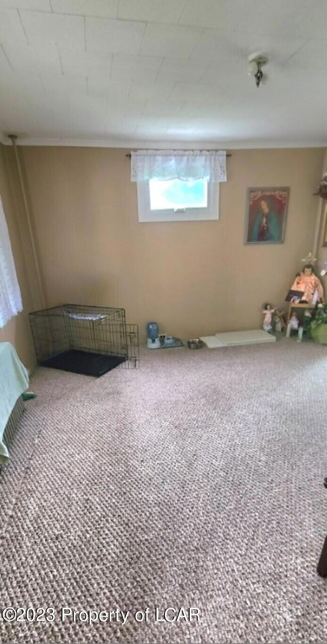 25 Tobin Ln, Kingston, PA 18704 - photo 5