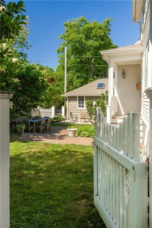 49 Manning St, Warren, RI 02885 - photo 3