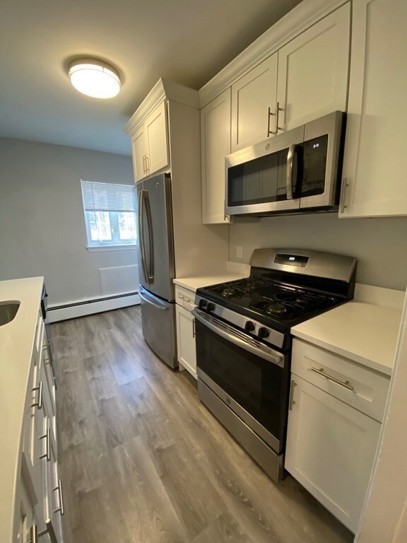 14 Mount Ida St unit 4, Newton, MA 02458 - photo 4