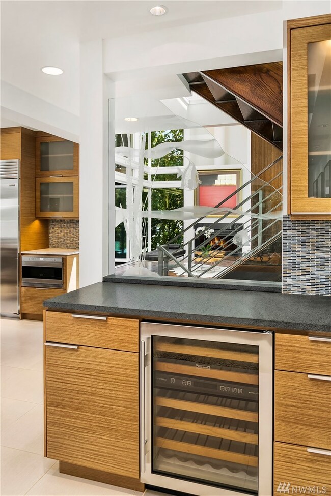 unlisted-address, Mercer Island, WA 98040 - photo 6