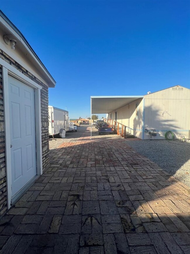 13209 E 47th St, Yuma, AZ 85367 - photo 7