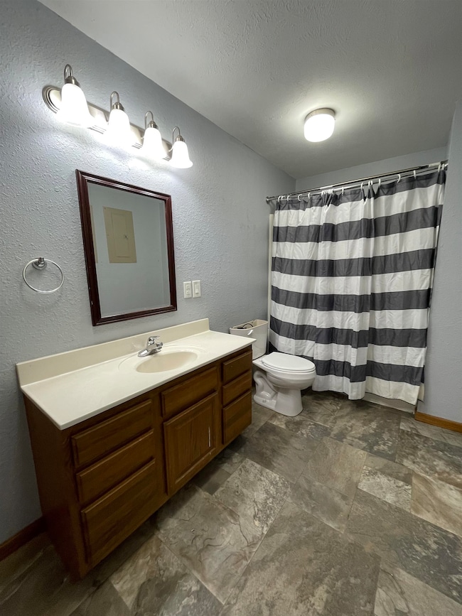 908 W 3rd St, Crofton, NE 68730 - photo 7