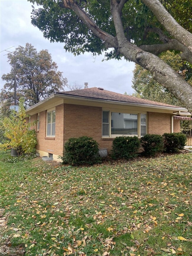 505 Mcconkey Dr, Shenandoah, IA 51601 - photo 4