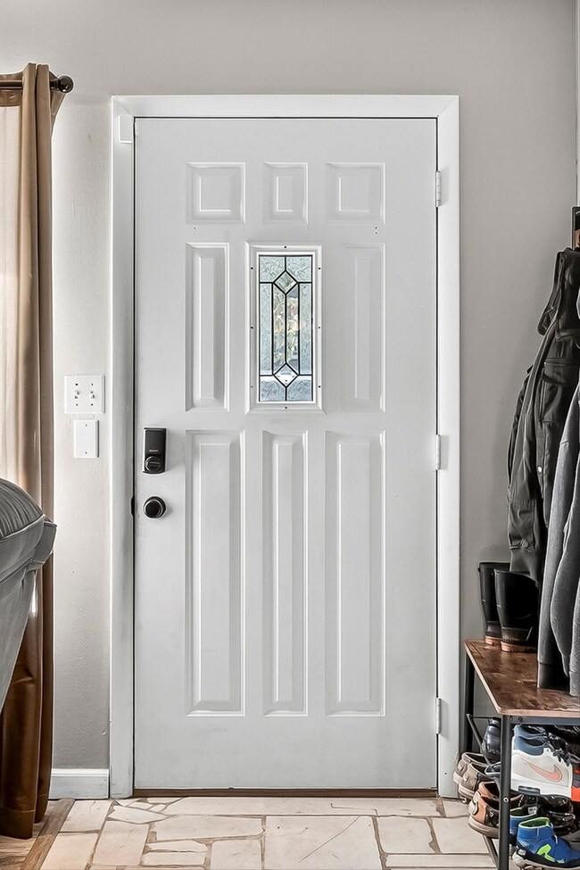 1208 S Prince Ln, Springfield, MO 65804 - photo 5