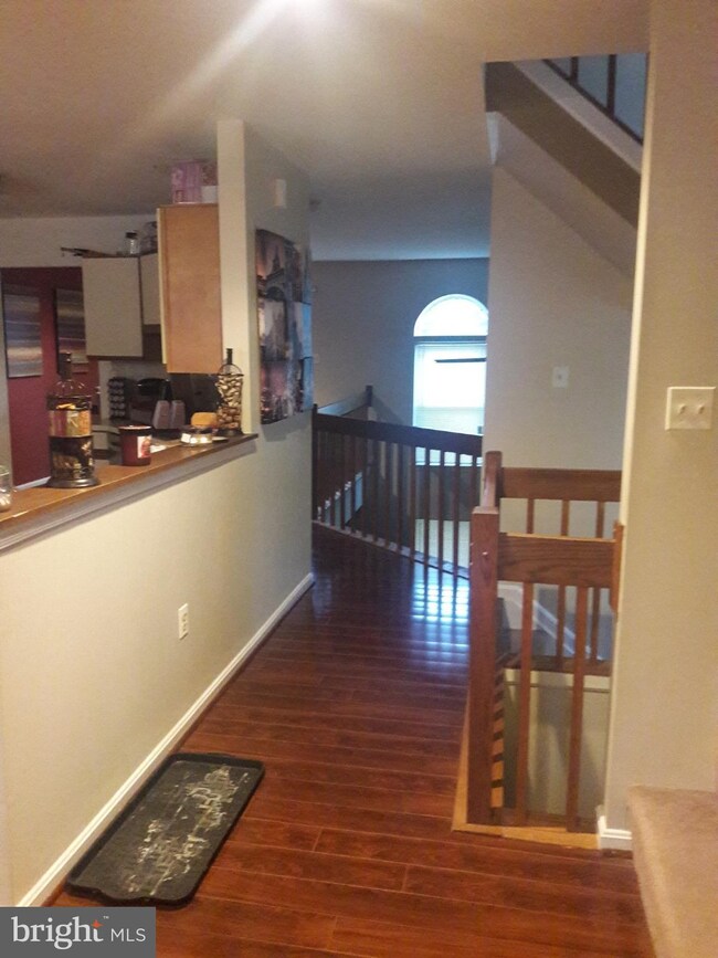 15 Steeplejack Ct, Owings Mills, MD 21117 - photo 2