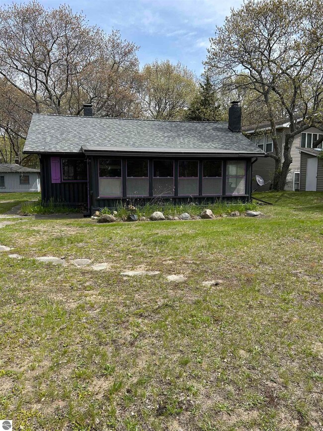 1045 S 11th St, Au Gres, MI 48703 - photo 6