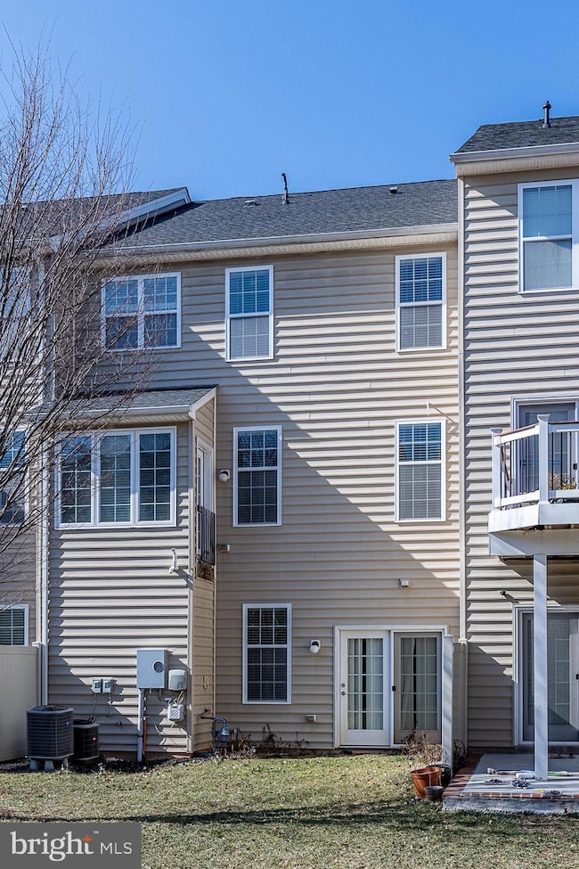 23266 Hanworth St, Ashburn, VA 20148 - photo 6