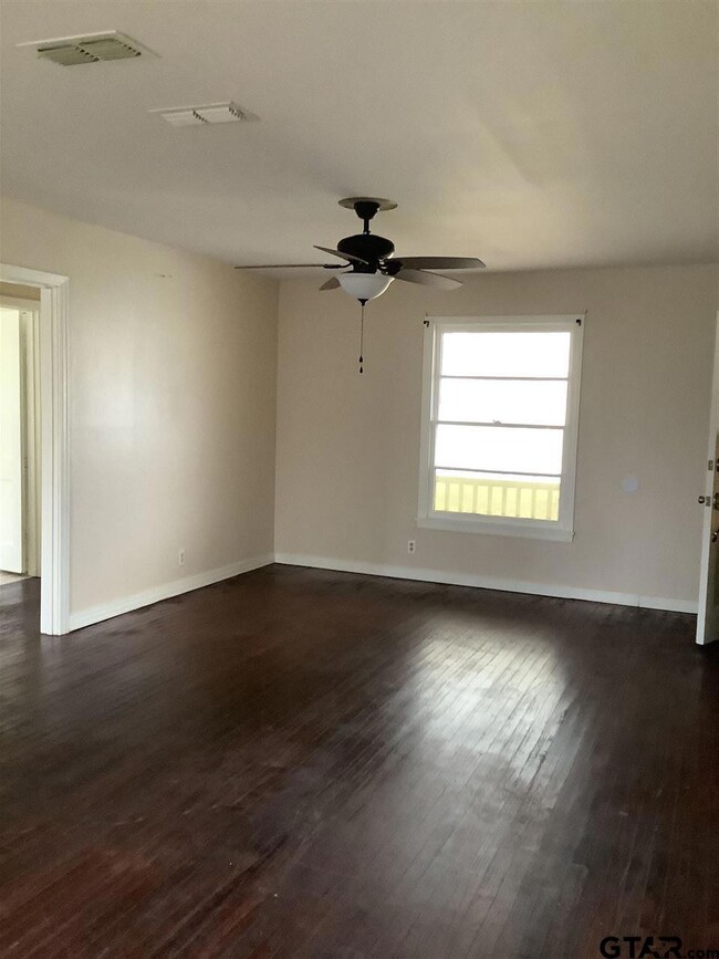 3018 3018 Crestview, Tyler, TX 75701 - photo 3