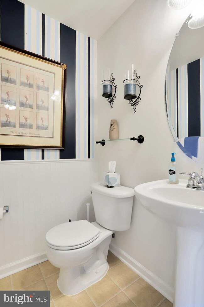 605 Hamilton Ct, Stephens City, VA 22655 - photo 6