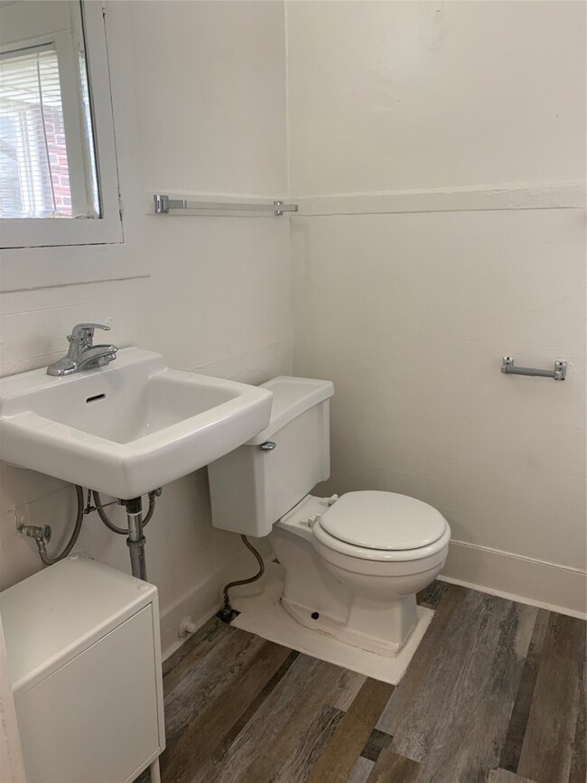 1438 W Alabama St, Houston, TX 77006 - photo 7