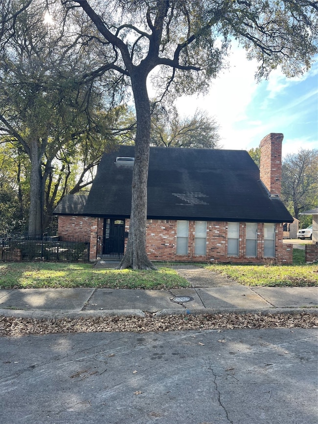 2944 King Cole Dr, Dallas, TX 75216 - photo 2