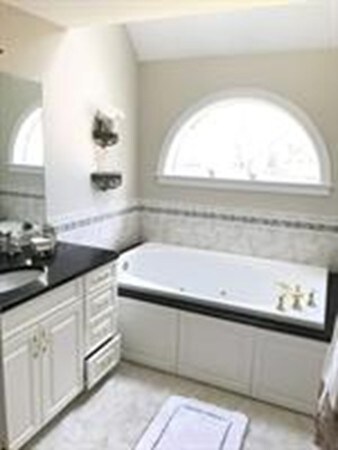 198 Ruggles St, Westborough, MA 01581 - photo 6