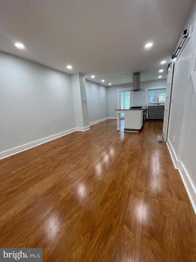 4540 Manorview Rd, Baltimore, MD 21229 - photo 4