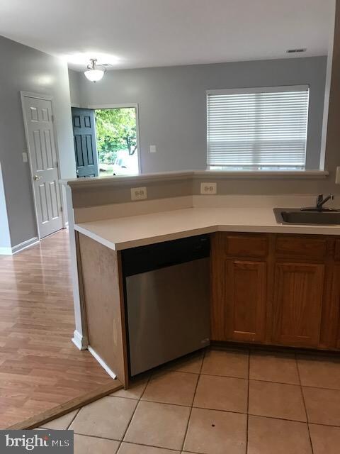 7418 Langholm Way, Manassas, VA 20109 - photo 3