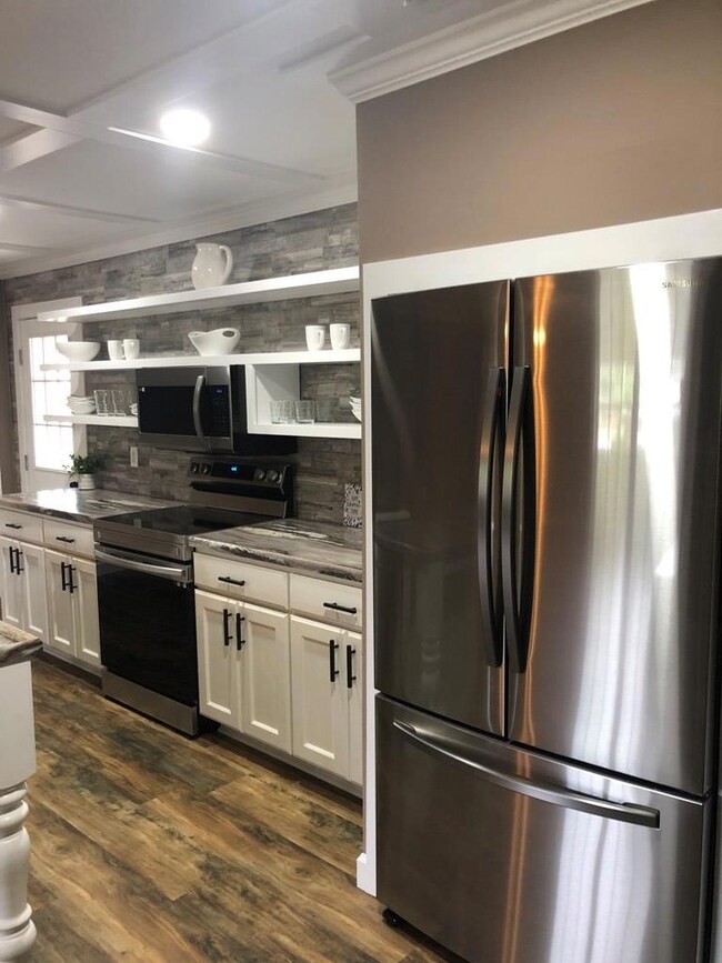 413 W 7th St, Vidalia, GA 30474 - photo 7