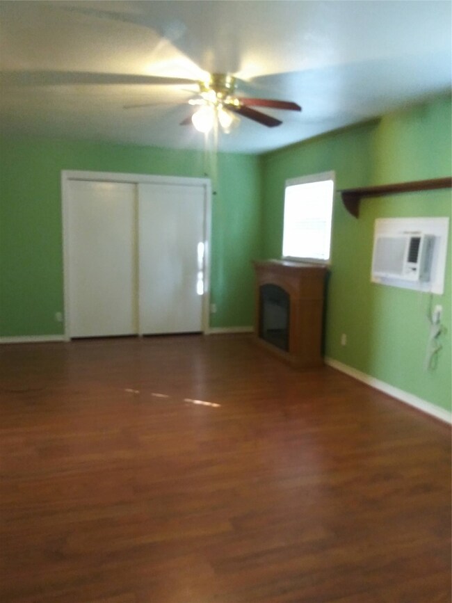 424 E 16th St, Houston, TX 77008 - photo 5
