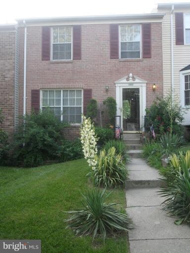 18605 Winding Creek Place, Germantown, MD 20874 - photo 7