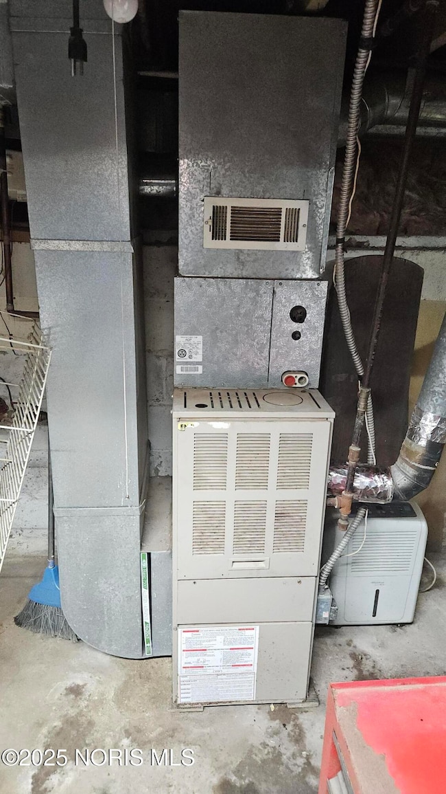 635 Milton St, Toledo, OH 43605 - photo 6