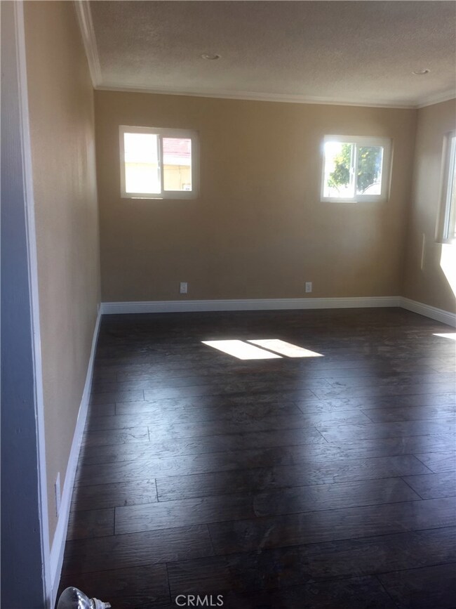 3150 Oakwood Ave, Lynwood, CA 90262 - photo 7