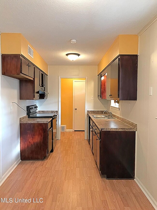 FFE71D5F-4675-4F2C-B2E0-68B9632A7F99