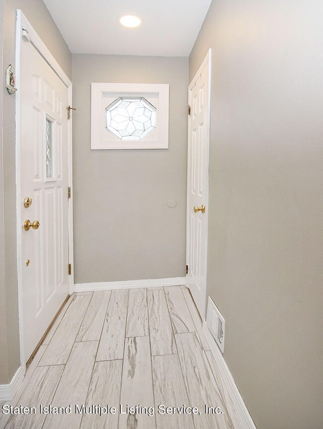 69 Jaffe St, Staten Island, NY 10314 - photo 2