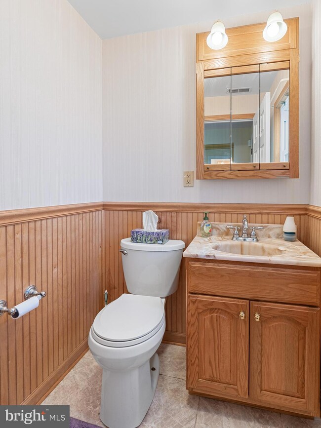 4927 Jackson Dr, Brookhaven, PA 19015 - photo 4