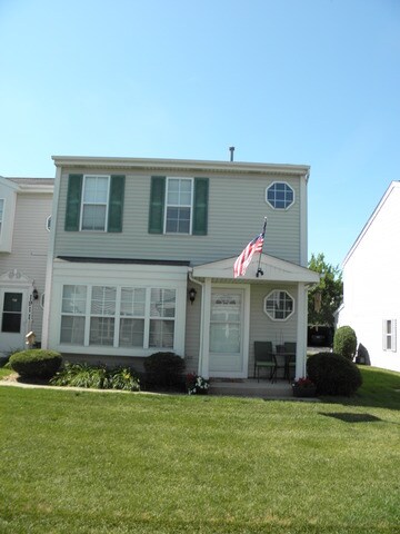 1913 Cherrywood Ct unit 1913, Joliet, IL 60435 - photo 2